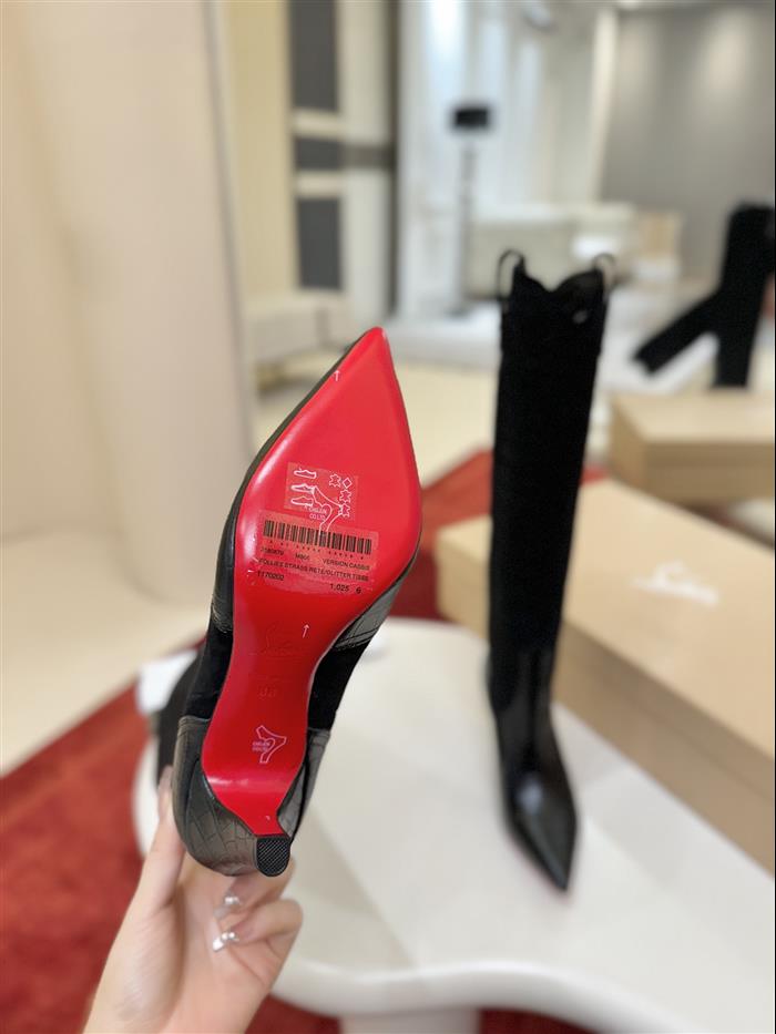 2025112817510717 720